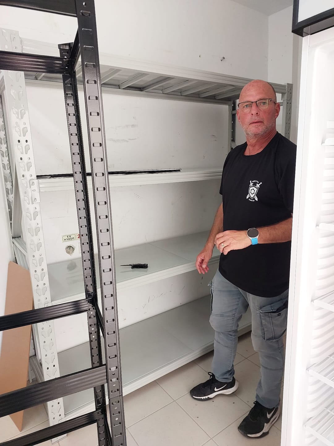 Customer photo review of מדפים מודולריים למחסן כוננית מתכת מודולרית 200/60/200