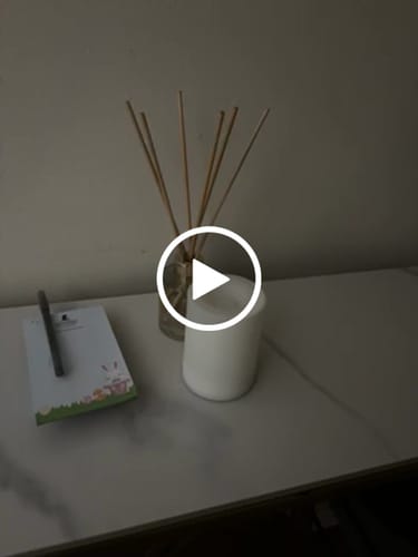 Customer video review of Floret - Rose Quartz Reed Diffuser