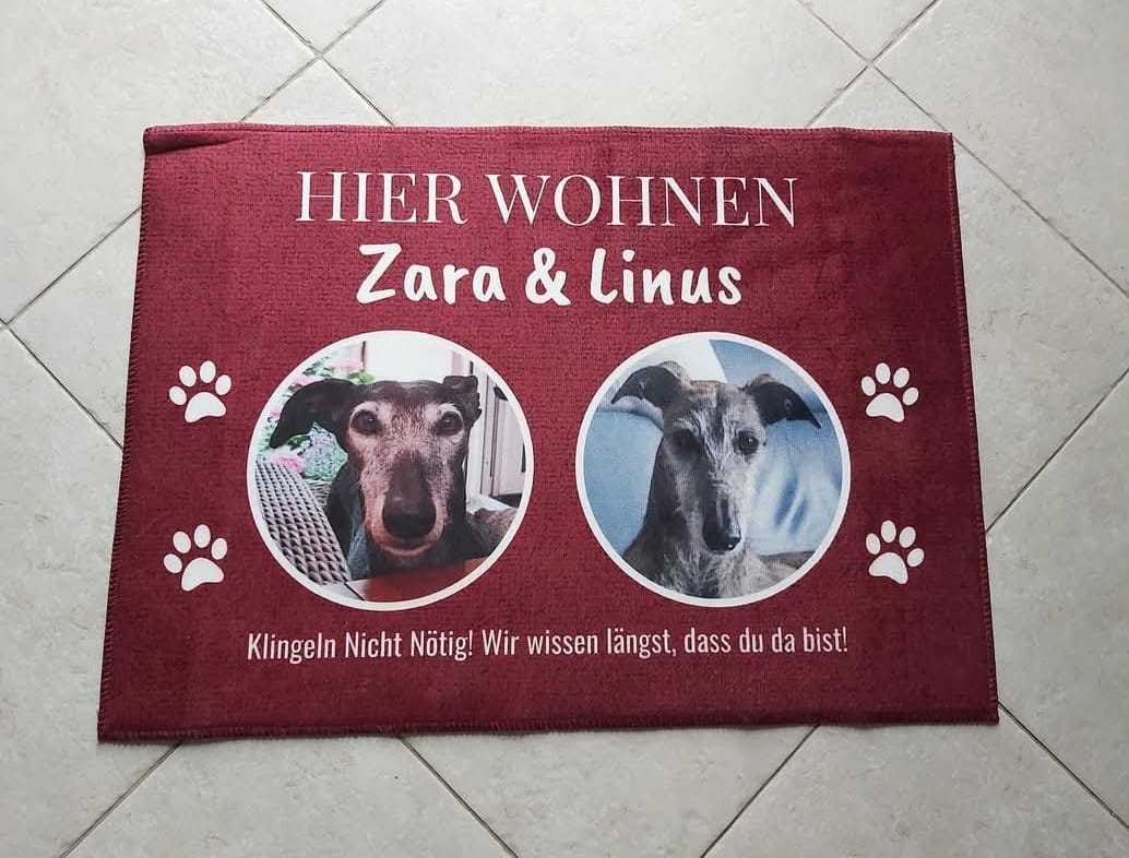 Customer photo review of Hier wohnt - Individuelle Haustier Fußmatte