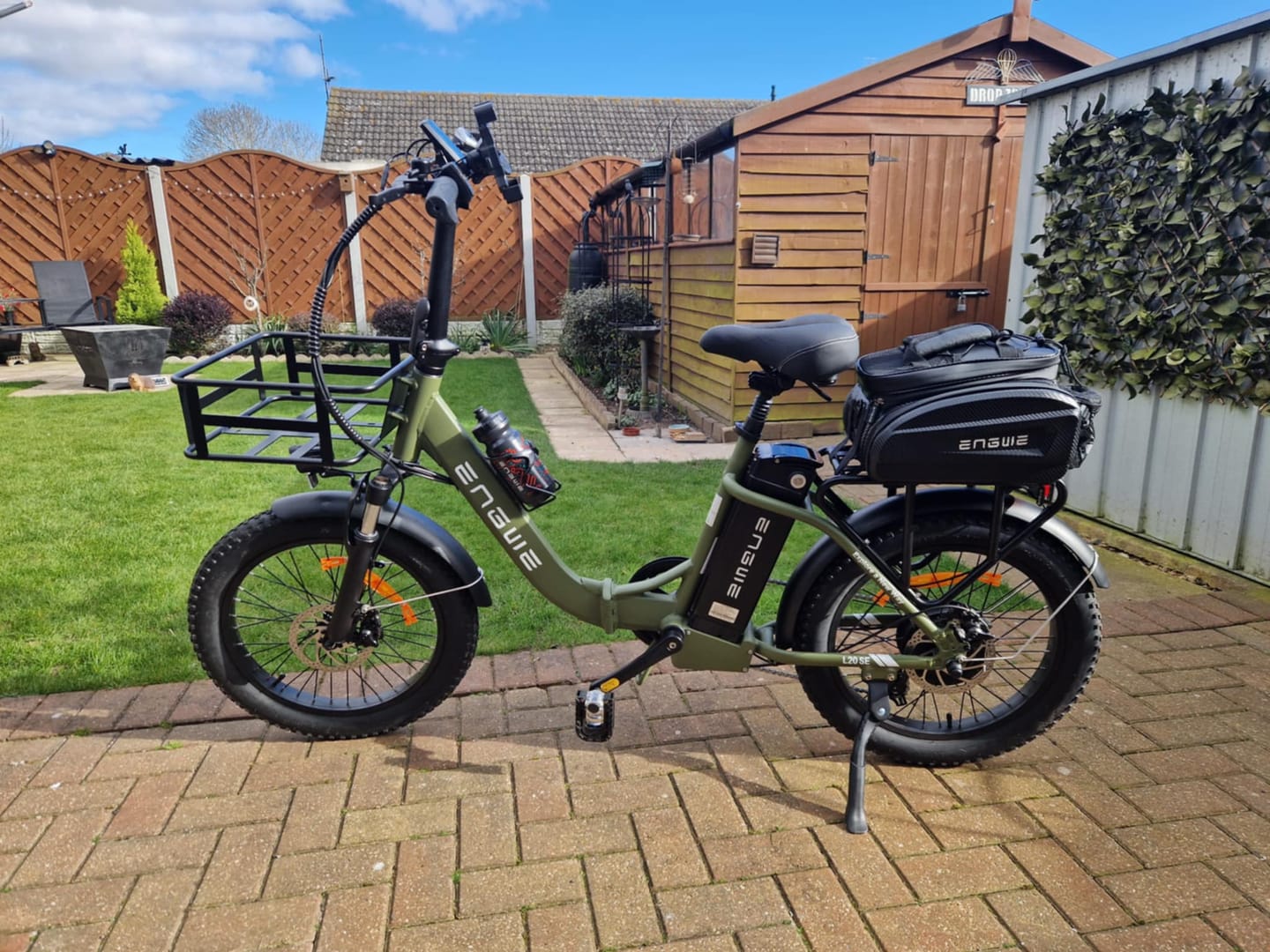 Customer photo review of Engwe L20 SE 250W 20" Foldable Electric Trekking Bike 561Wh Step-through E-bike