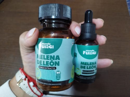 Customer photo review of Melena de León Cápsulas + Gotas - Extracto Ultra Concentrado