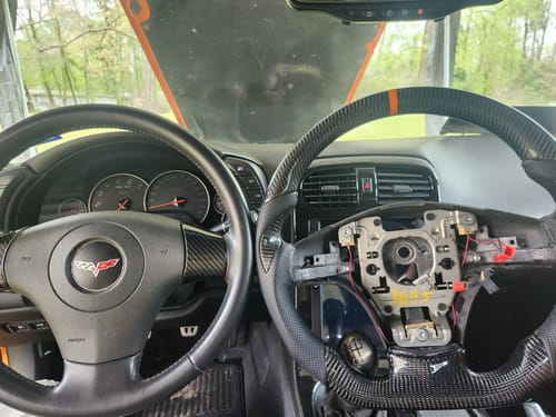 Customer photo review of [Customizable] 2006-2011 C6 Chevy Corvette Carbon Fiber LED Steering Wheel