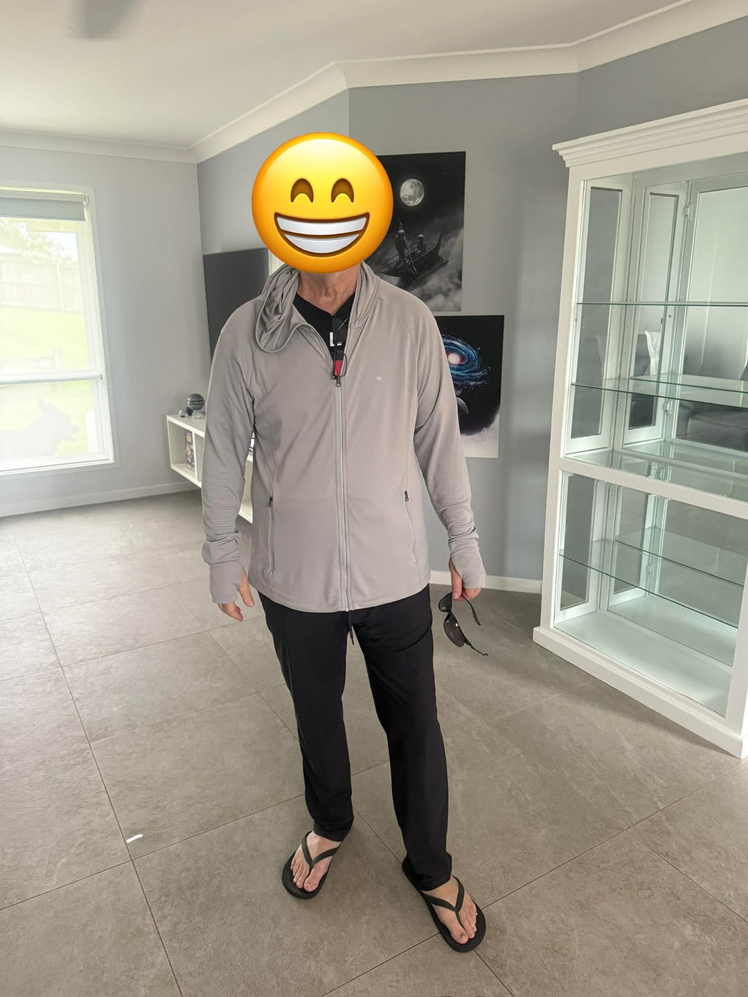 Customer photo review of Apex Hooded Jacket Spliced Mesh Men UPF50+