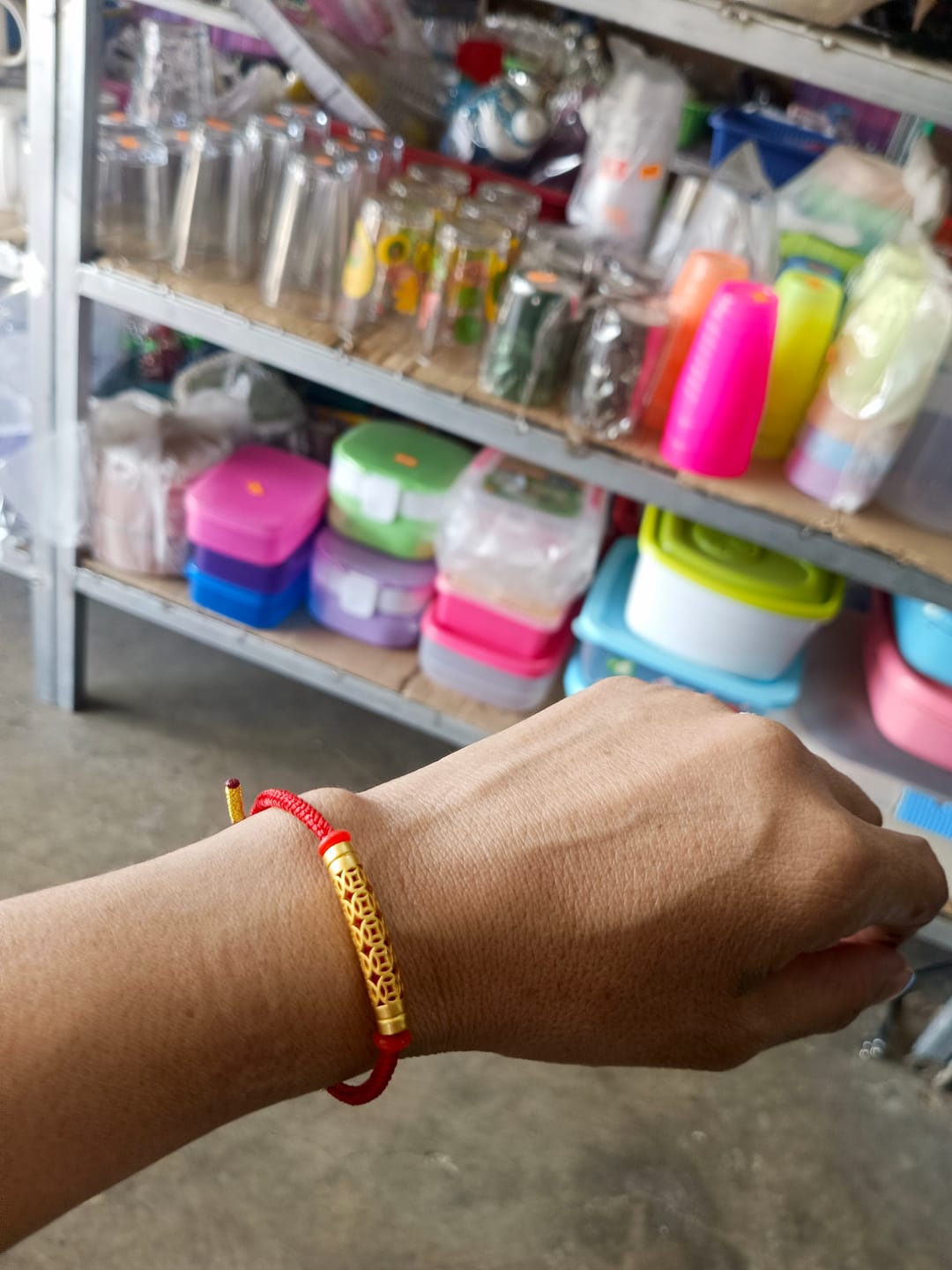 Customer photo review of Red String with Gold Baifu Collection for Luck, Prosperity and Strong Protection