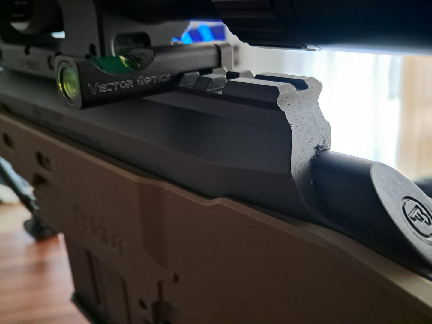 Customer photo review of Vector Optics SCACD-20 Wasserwaage zur Montage an 21mm Weaver