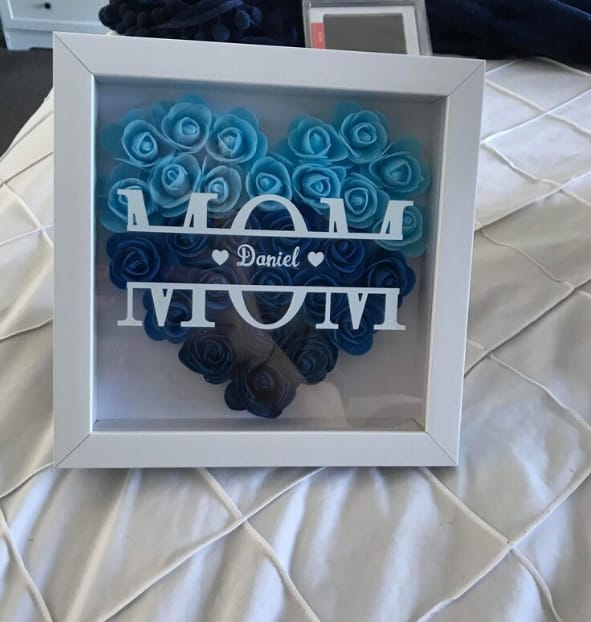 Customer photo review of Personalized Mom Flower Shadow Box With Name