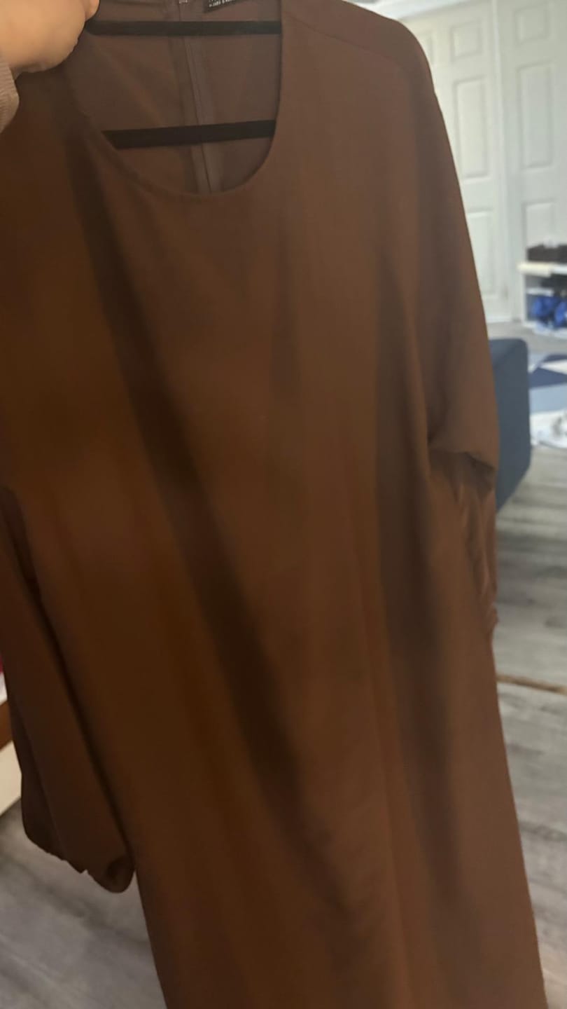 Customer photo review of Classic Straight Abaya - Khadijah