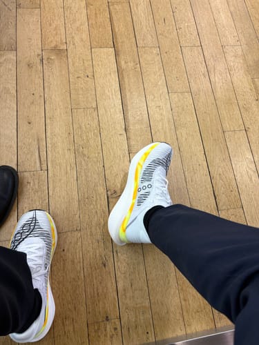 Customer photo review of Saucony Endorphin Elite 2