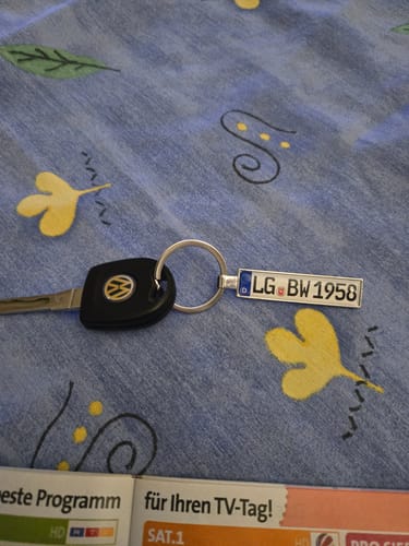 Customer photo review of Kennzeichen Schlüsselanhänger Mini Nummernschild Metall