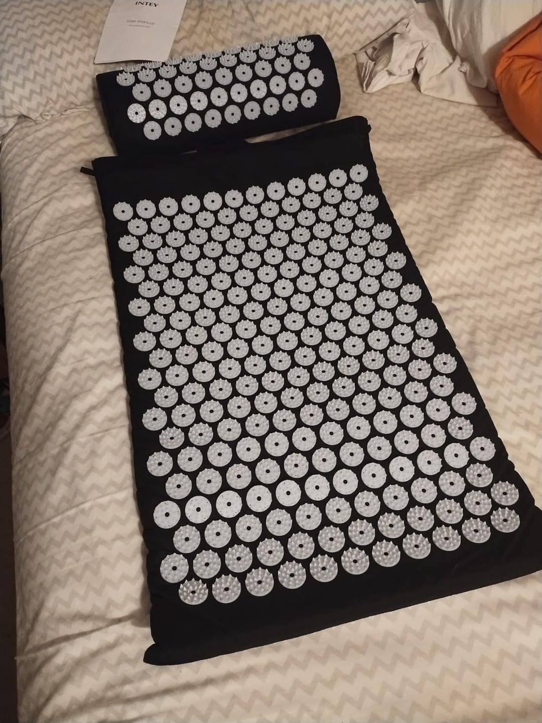 Customer photo review of Acupressure Mat & Pillow Set