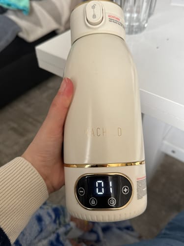 Customer photo review of Tragbarer Fläschchenwärmer + Milchpulverbox + Schnell-Ladegerät