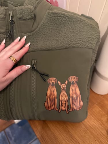 Customer photo review of Cerys