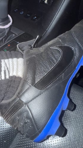 Customer photo review of Nike Premier III FG (Black/Hyper Royal)