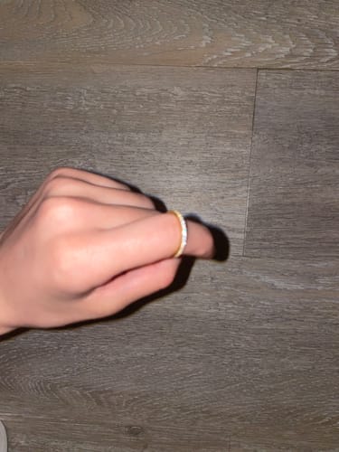 Kundenbewertung mit Foto zu Petite Zirconia Ring