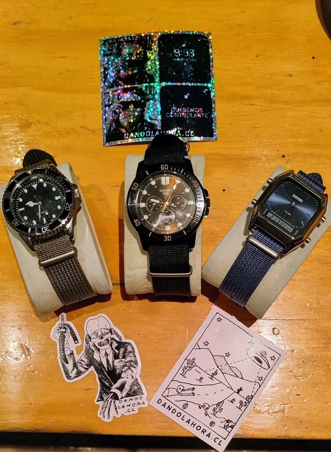 Customer photo review of Correa Nato Dando La Hora Azul