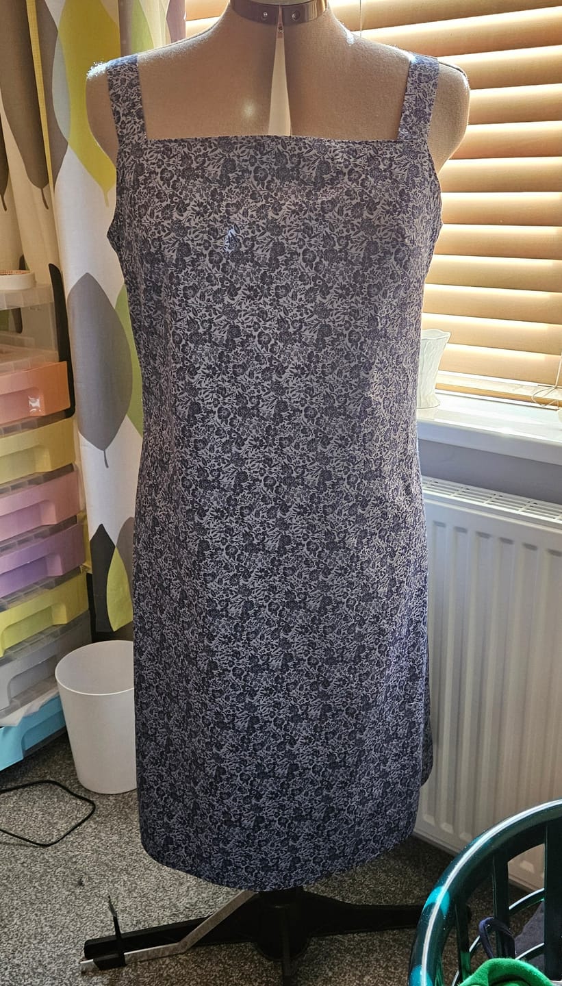 Customer photo review of Busy Floral Rose & Hubble Cotton Poplin Fabric