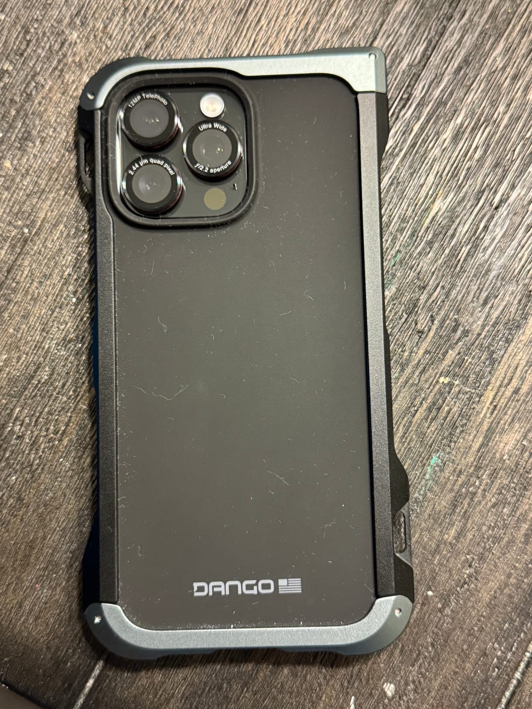 Customer photo review of DANGO ADAPT CASE - IPHONE 16 PRO MAX