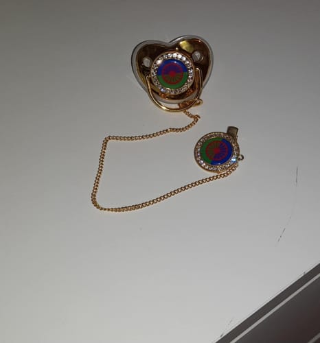 Customer photo review of Tétine Gitane
