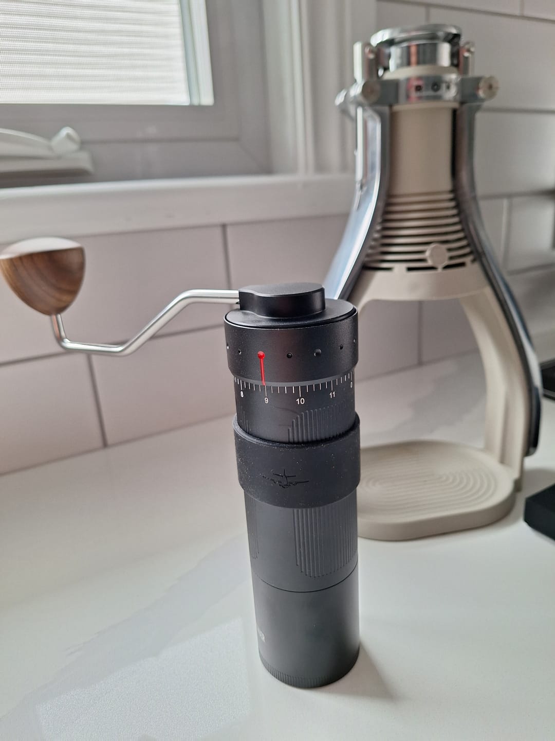 Customer photo review of MHW-3BOMBER Blade R3 Manual Coffee Grinder