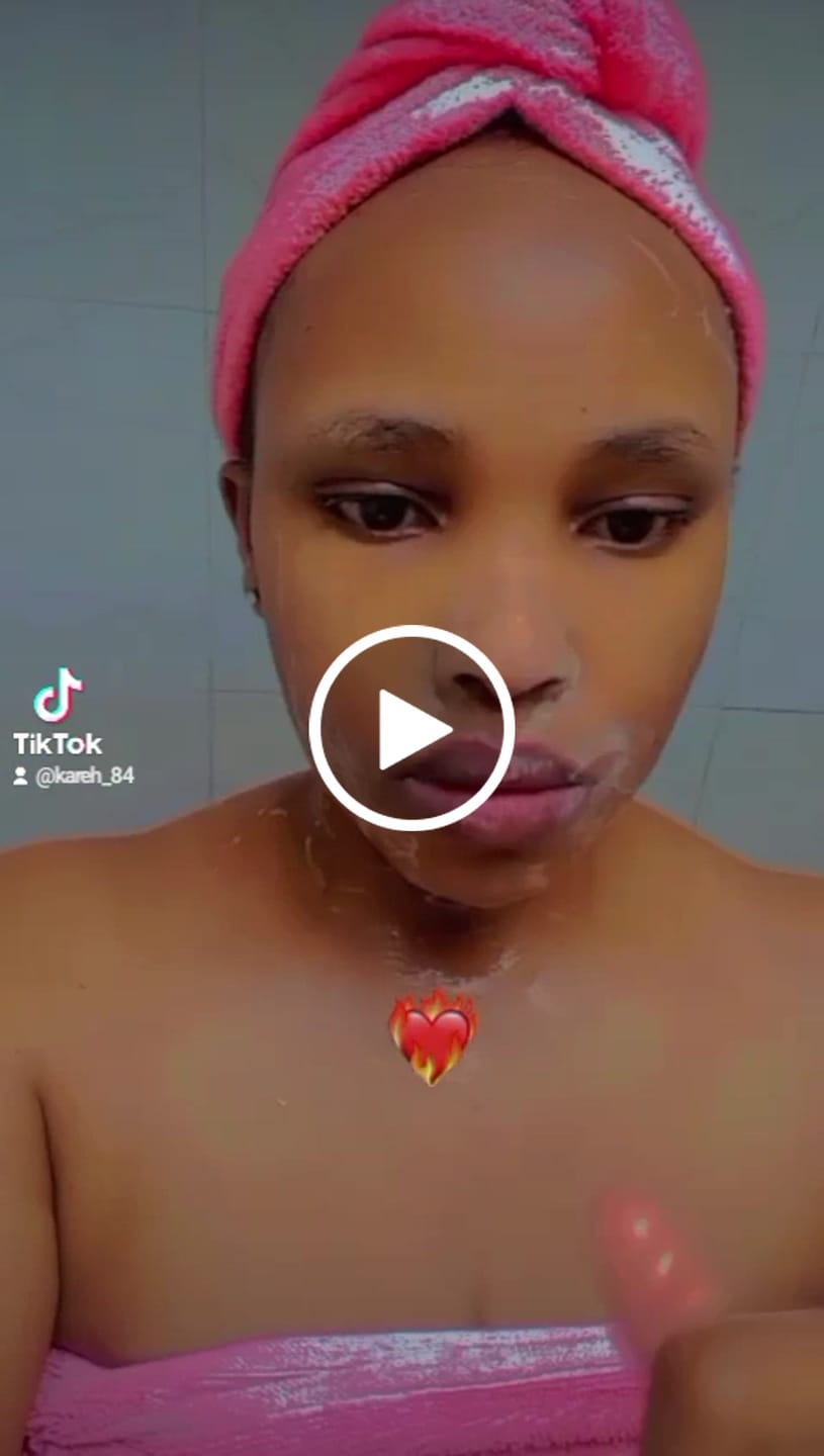 Customer video review of Dark spots + Glow combo