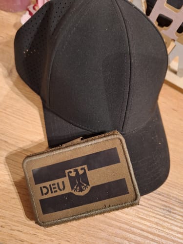 Customer photo review of Tactical Wallet First Edition- Steingrau Oliv