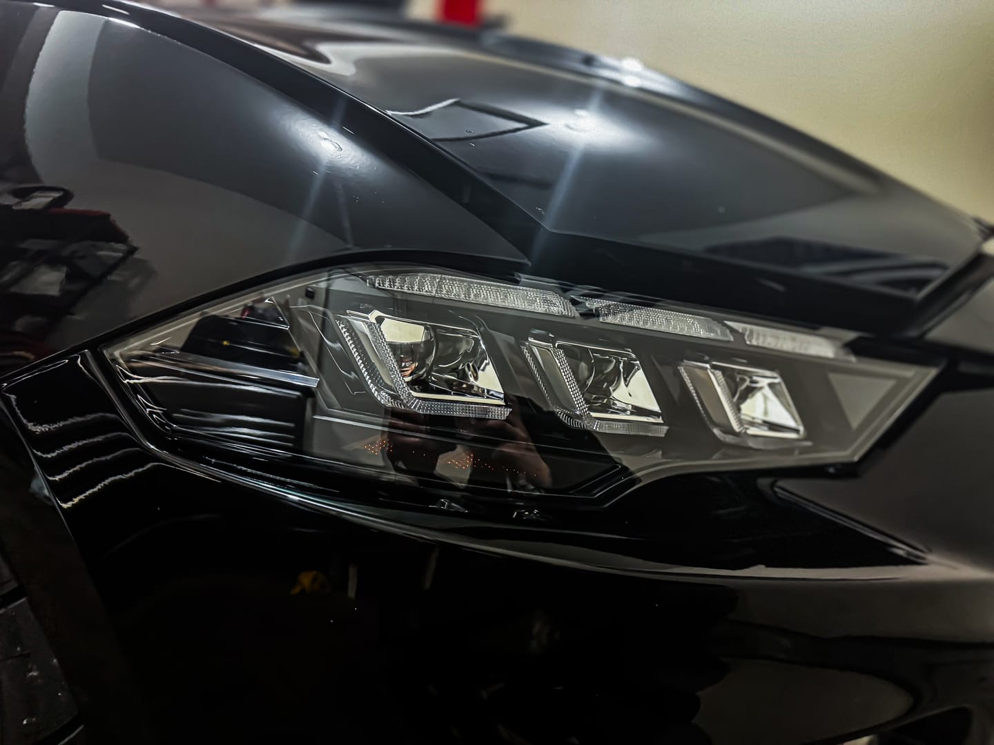 Customer photo review of 2018-2023 Ford Mustang Projector Headlights S650 Style LED Amber Sequential Turn Signals