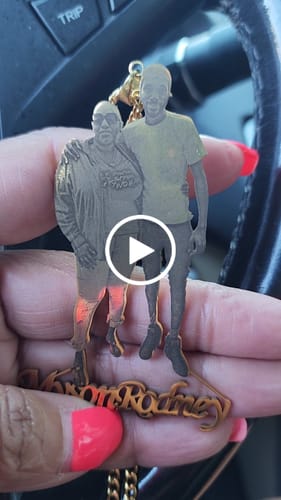 Customer video review of Custom Photo Engraved Pendant Necklace