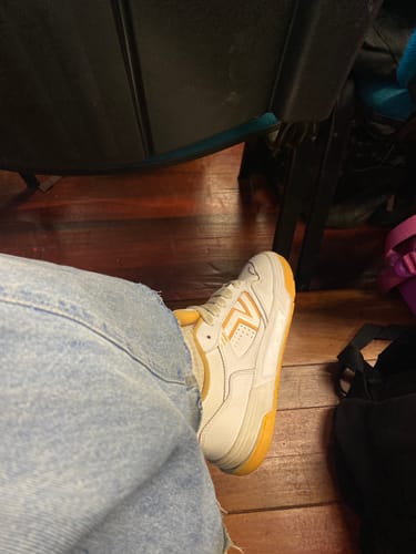 Customer photo review of Zapatilla Vans Upland Unisex Blanco