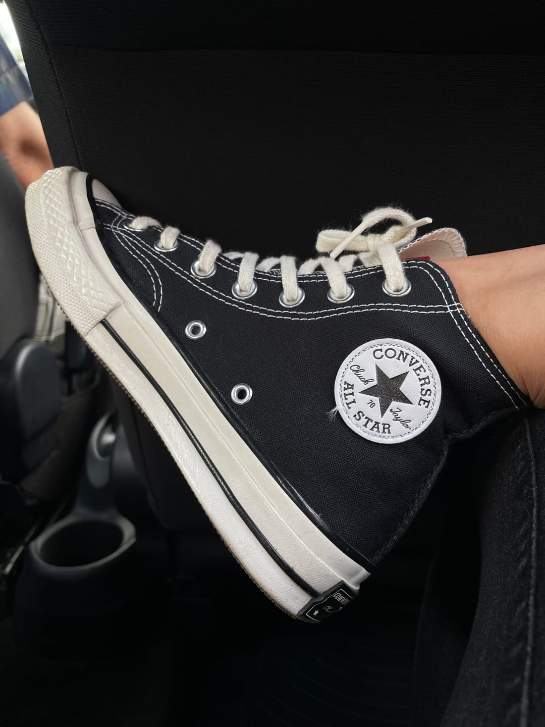 Customer photo review of Zapatillas Converse Chuck 70 Hi Negro Blanco