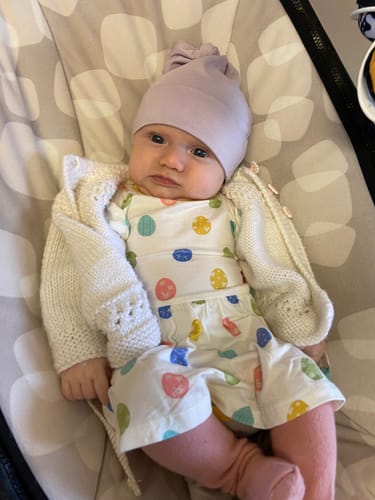 Customer photo review of Knotted Hat - MAUVE