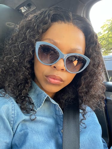 Customer photo review of 13a Machine Made: Bohemian Water Curl Double Drawn Wigs