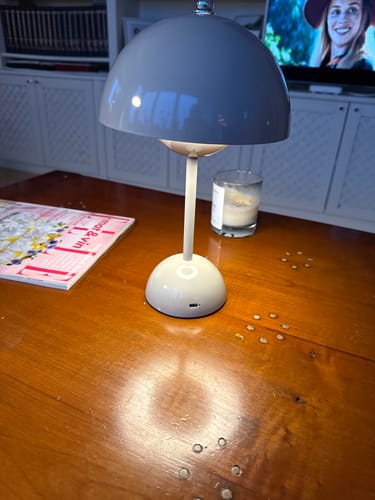 Customer photo review of Bordslampa - Svamplampa Flowerbud - Batteridriven 5000 mAH