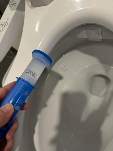 Customer photo review of 莊臣 SC Johnson 強力消臭 馬桶清潔芳香凝膠  補充管 4入 清爽薄荷