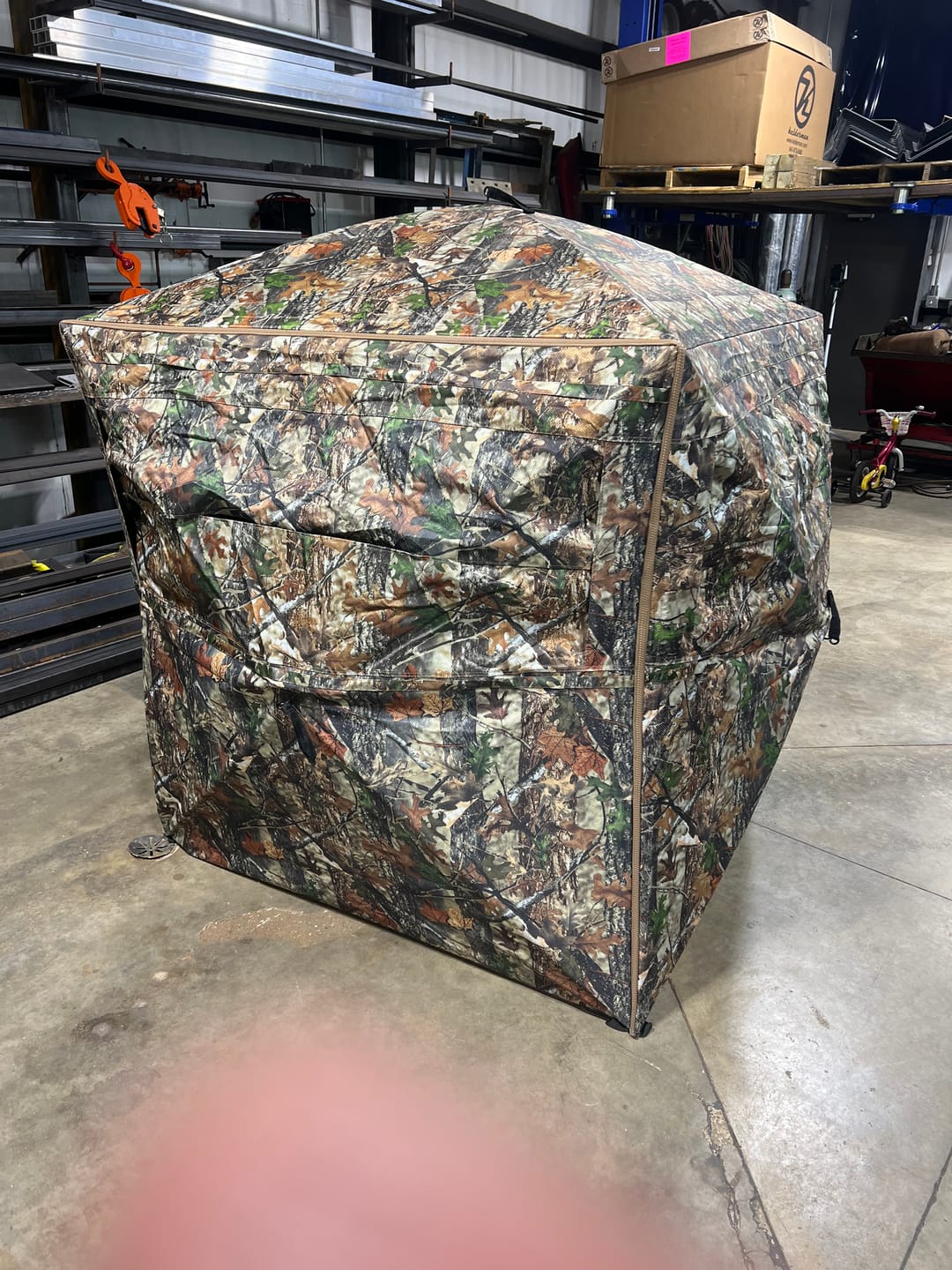 Customer photo review of VisTrilogy 4-6 Person See-Through Deer Turkey Hunting Ground Blinds