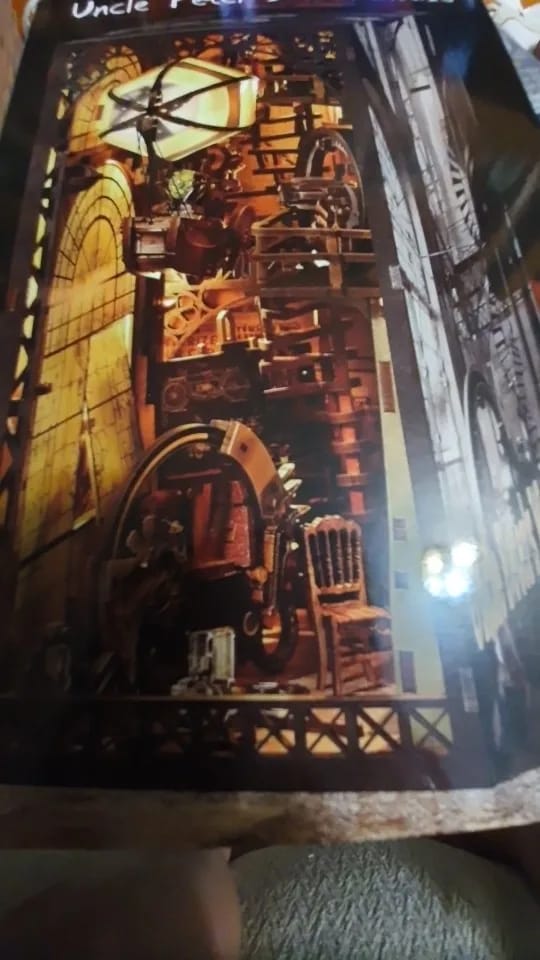 Customer photo review of Uncle Peter’s Steampunk Workshop DIY Book Nook Kit