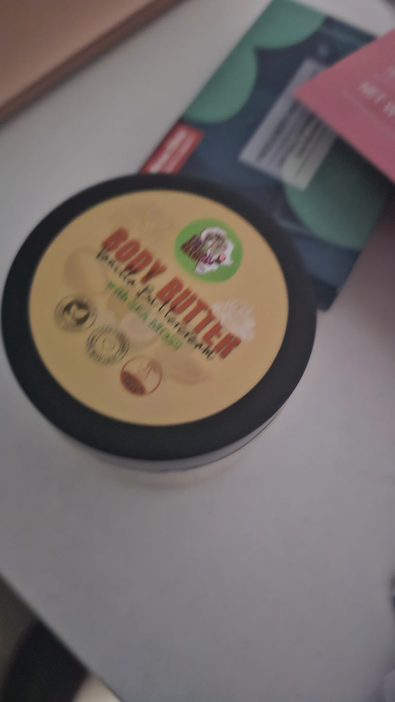 Customer photo review of VANILLA BUTTERCREAM Sea Moss Body Butter