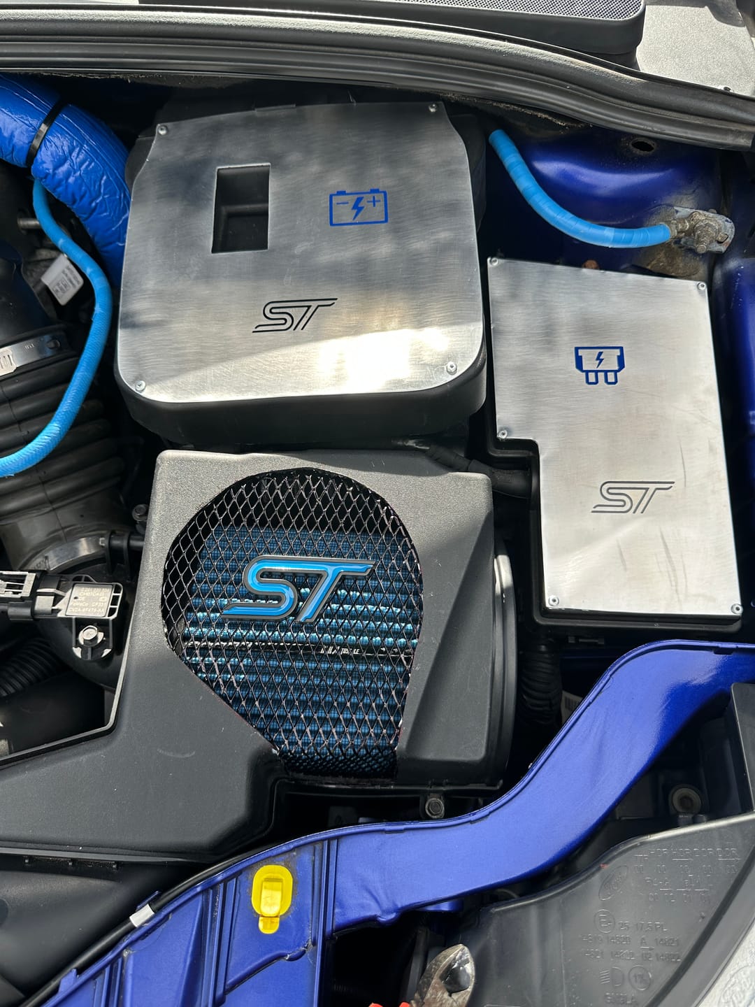 Customer photo review of Battery and Fuse Vinyl Sticker Set