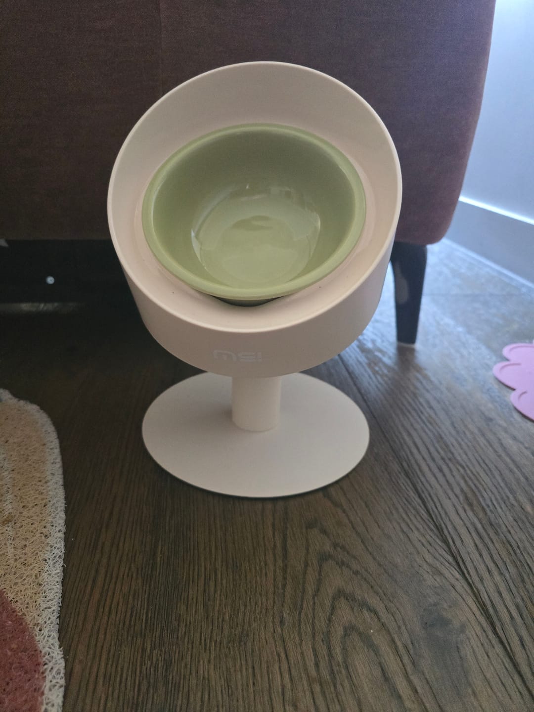 Customer photo review of Makesure Sunflower Adjustable Pet Food Bowl