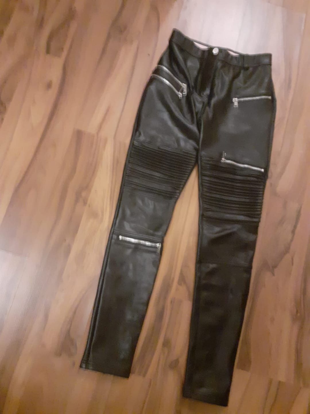 Customer photo review of MW Pu-Lederhose Biker Schwarz