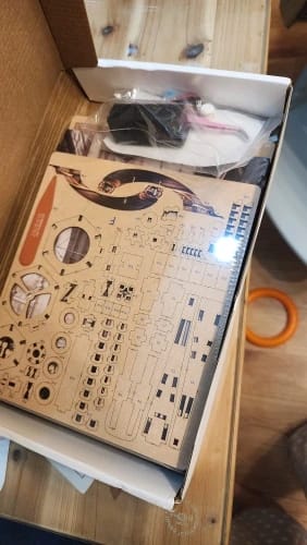 Customer photo review of Uncle Peter’s Steampunk Workshop DIY Book Nook Kit