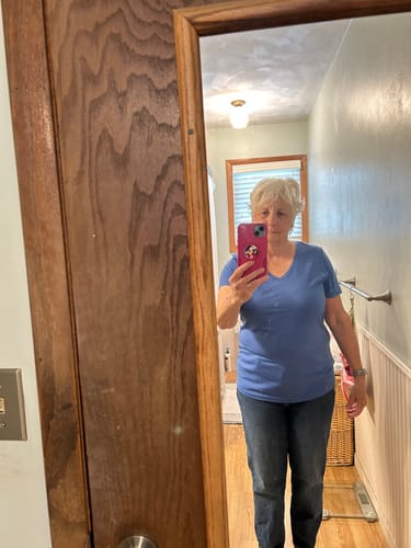 Customer photo review of Junie Tee - Blue Gelato