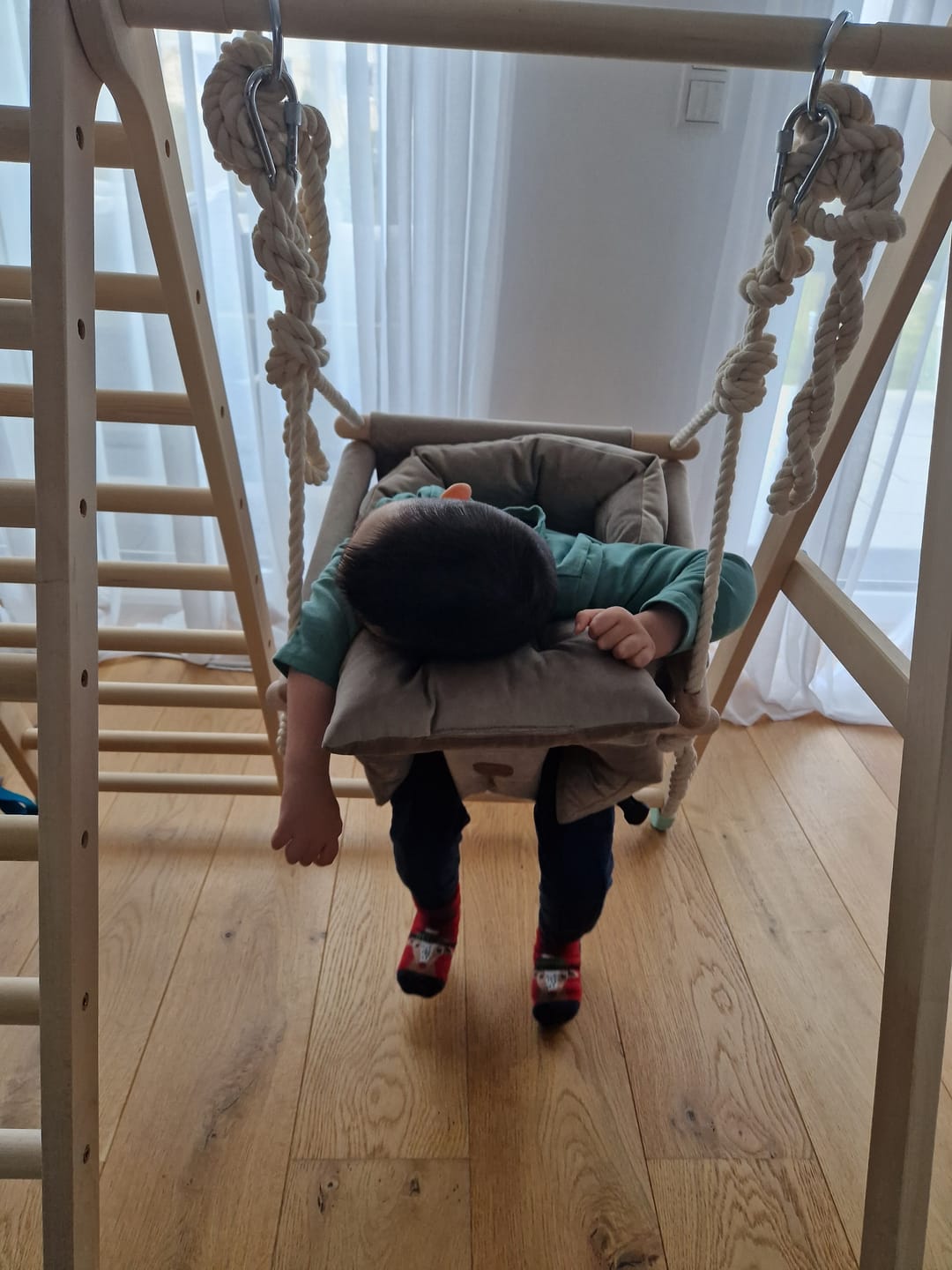 Customer photo review of Premium Beige Schaukel