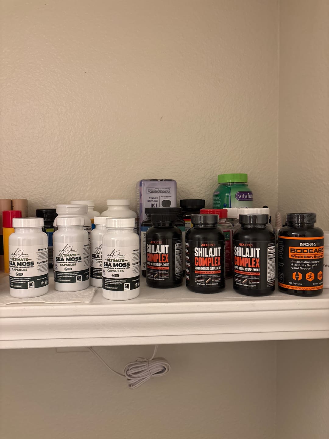 Customer photo review of (3-Pack) Ultimate Seamoss Capsules With Bladderwrack & Burdock Root