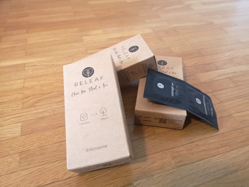 Customer photo review of Releaf | Baumpflanzende Kondome