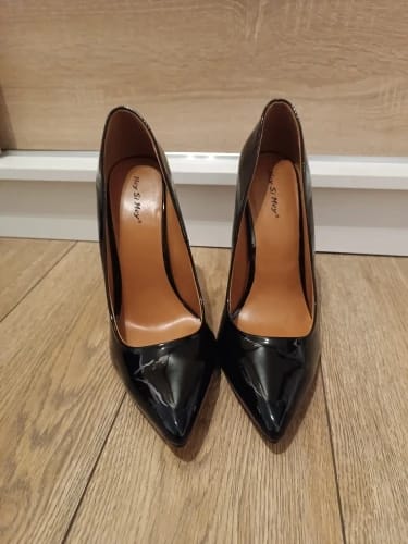 Customer photo review of Patent Leather Stiletto Pumps With Sculpted Arch — White | KIMLUD