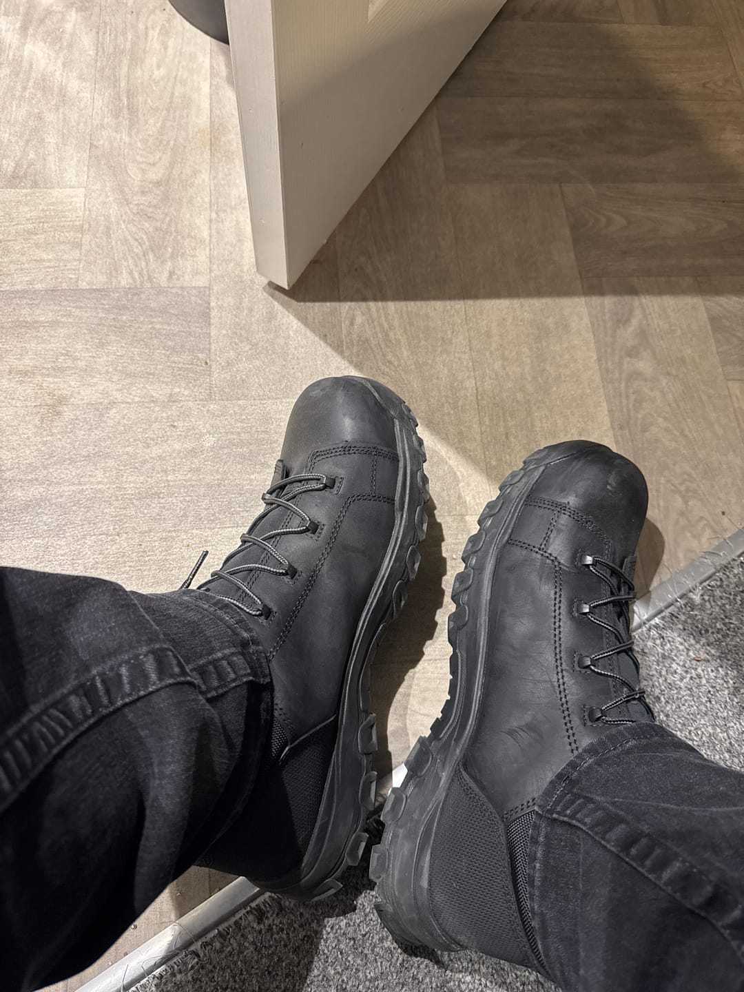 Customer photo review of Threshold Rebound Safety Boot S7L Black