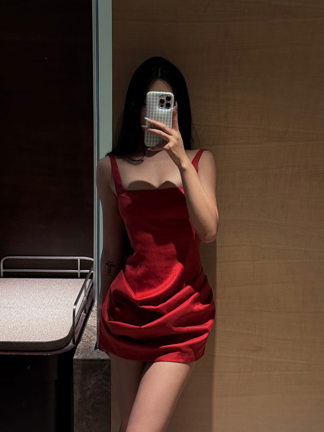 Customer photo review of Rase le sol Strapless Sexy Bodycon Dress