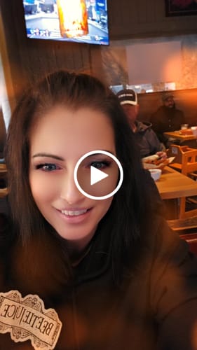 Customer video review of Glov Hair Regrowth System