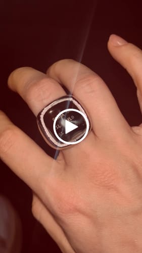 Customer video review of Anello "Pensa se il cielo..."
