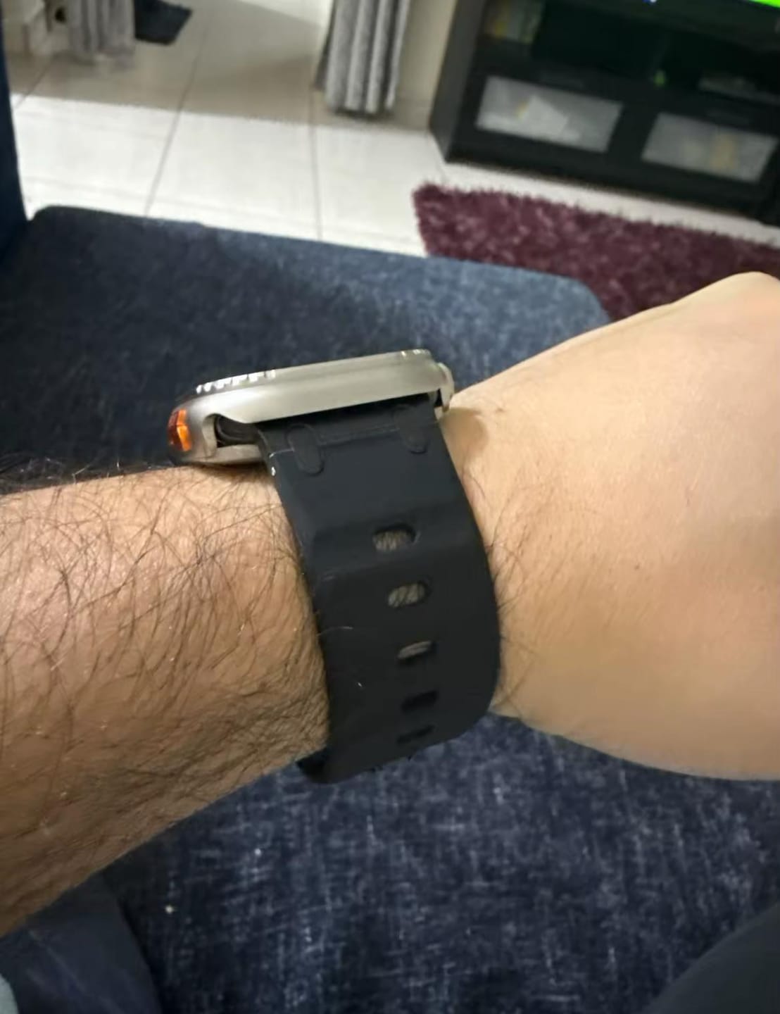 Customer photo review of Soft Silicone 2.0 Strap for Apple Watch